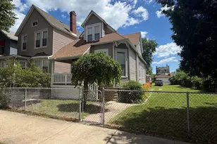 7629 S Dante Ave, Chicago, IL 60619 - Photo 1