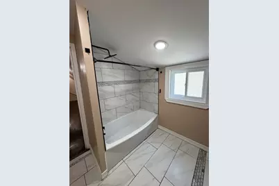 7629 S Dante Avenue, Chicago, IL 60619 - Photo 20