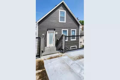 3816 W Montrose Avenue, Chicago, IL 60618 - Photo 4
