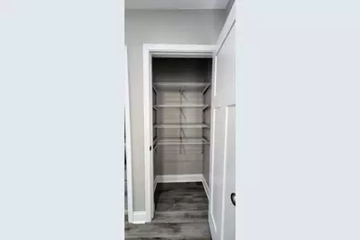 3816 W Montrose Avenue, Chicago, IL 60618 - Photo 20