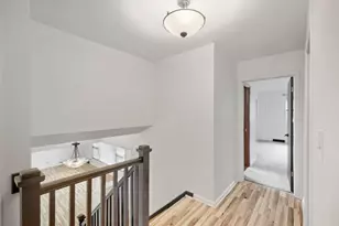 816 W Heritage Dr, Addison, IL 60101 - Photo 10