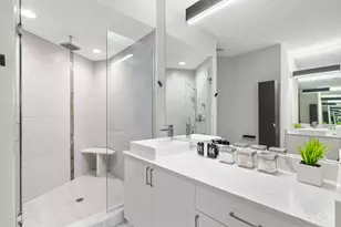 650 N Morgan St, Chicago, IL 60642 - Photo 8