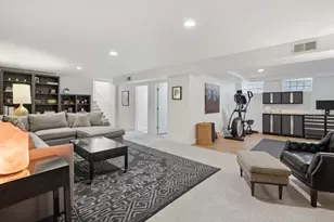 2804 W Rascher Ave, Chicago, IL 60625 - Photo 28