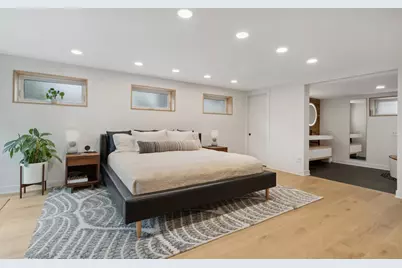 2804 W Rascher Avenue, Chicago, IL 60625 - Photo 14