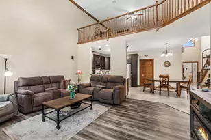 17022 Marilyn Dr, Tinley Park, IL 60477 - Photo 8