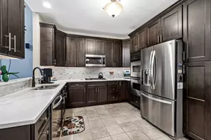 17022 Marilyn Dr, Tinley Park, IL 60477 - Photo 6