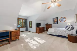 1381 Champion Forest Ct, Wheaton, IL 60187 - Photo 20