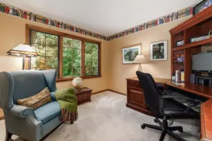 1381 Champion Forest Ct, Wheaton, IL 60187 - Photo 10