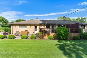 5831 Washington St, Downers Grove, IL 60516 - Photo 16