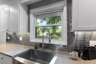 5831 Washington St, Downers Grove, IL 60516 - Photo 10