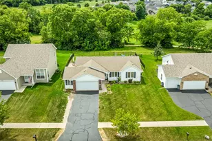 8460 Crooked Bend Rd, Machesney Park, IL 61115 - Photo 28