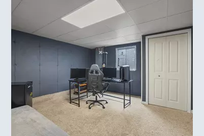 8460 Crooked Bend Road, Machesney Park, IL 61115 - Photo 20