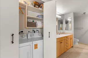57 E Delaware Pl, Chicago, IL 60611 - Photo 10