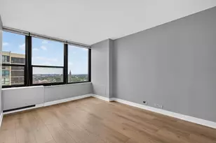 1560 N Sandburg Terrace, Chicago, IL 60610 - Photo 6