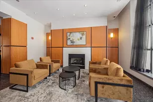 160 E Illinois St, Chicago, IL 60611 - Photo 2
