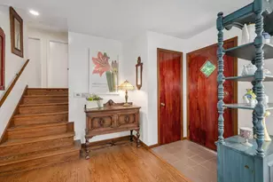 4733 S Pershing Ave, Downers Grove, IL 60515 - Photo 4