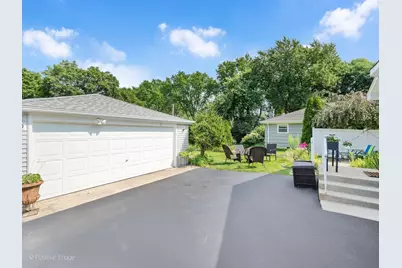 4733 S Pershing Avenue, Downers Grove, IL 60515 - Photo 26