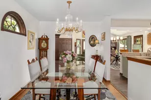 4733 S Pershing Ave, Downers Grove, IL 60515 - Photo 8