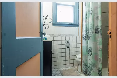 206 W 1st Street, Lostant, IL 61334 - Photo 8