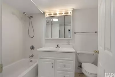 1046 Cumberland Court, Vernon Hills, IL 60061 - Photo 22