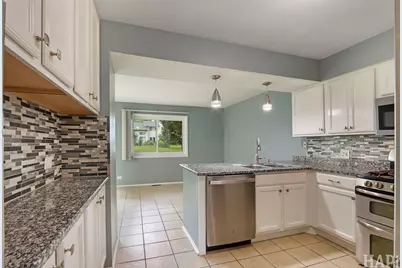 1046 Cumberland Court, Vernon Hills, IL 60061 - Photo 6