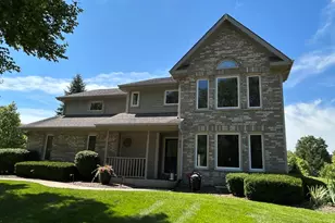 829 Kent Cir, Bartlett, IL 60103 - Photo 1