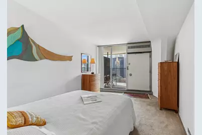 300 N State Street #4333, Chicago, IL 60654 - Photo 16