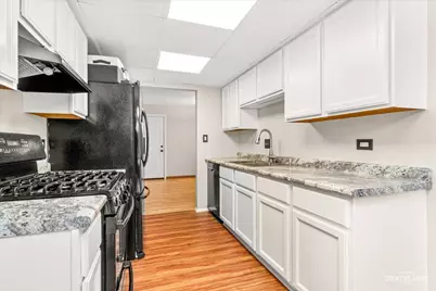 30W375 Pinehurst Drive, Naperville, IL 60563 - Photo 10