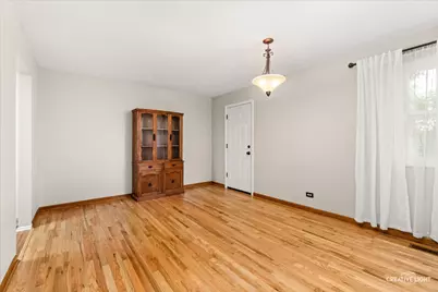 30W375 Pinehurst Drive, Naperville, IL 60563 - Photo 4