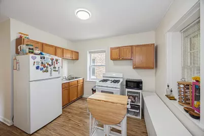 4630 S Sawyer Avenue, Chicago, IL 60632 - Photo 6