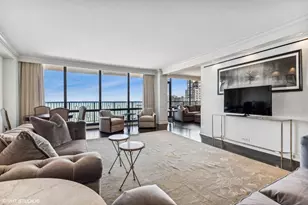 1040 N Lake Shore Dr, Chicago, IL 60611 - Photo 4