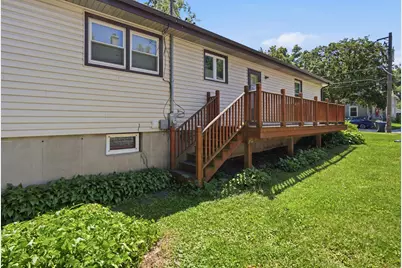 1003 Bellevue Avenue, Elgin, IL 60120 - Photo 4