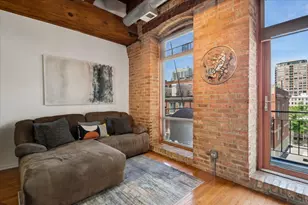 360 W Illinois St, Chicago, IL 60654 - Photo 6