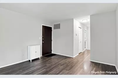 761 Garfield Avenue #B, Libertyville, IL 60048 - Photo 18