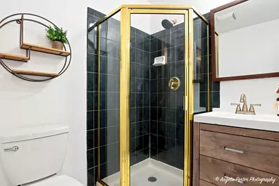 761 Garfield Avenue #B, Libertyville, IL 60048 - Photo 16