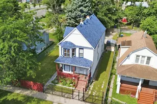 11754 S Wallace St, Chicago, IL 60628 - Photo 2