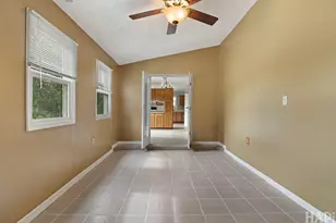 3612 Hale Ln, Island Lake, IL 60042 - Photo 14