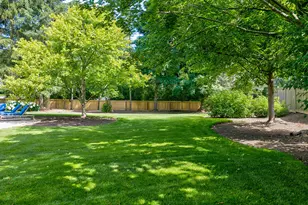 911 Oak Dr, Glencoe, IL 60022 - Photo 44