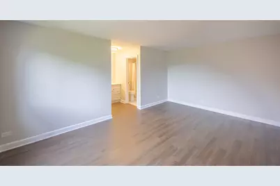 450 Raintree Court #2B, Glen Ellyn, IL 60137 - Photo 12