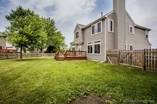 305 W Applegate Ct, Round Lake, IL 60073 - Photo 30