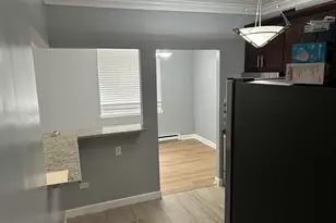 9128 W Terrace Dr, Niles, IL 60714 - Photo 12