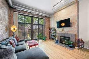 1525 S Michigan Ave, Chicago, IL 60605 - Photo 2