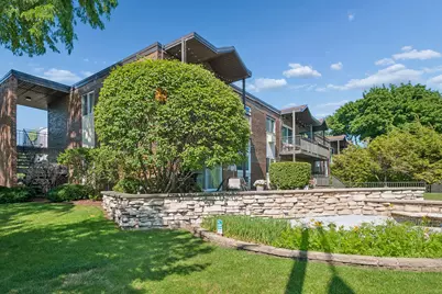 6359 N Ridge Avenue #206, Chicago, IL 60660 - Photo 2