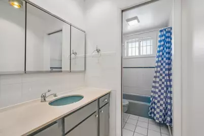 6359 N Ridge Avenue #206, Chicago, IL 60660 - Photo 16