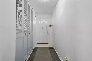 6359 N Ridge Ave, Chicago, IL 60660 - Photo 8