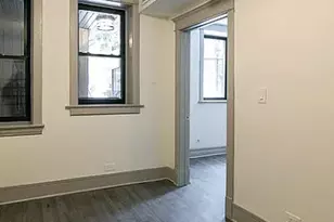 2133 W Crystal St, Chicago, IL 60622 - Photo 6