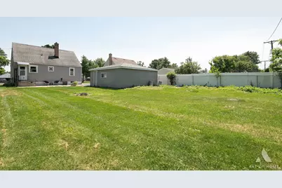 506 N Douglas Avenue, Villa Park, IL 60181 - Photo 4