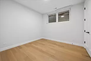 3739 N Clifton Ave, Chicago, IL 60613 - Photo 52