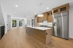 3739 N Clifton Ave, Chicago, IL 60613 - Photo 36