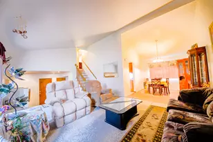 2433 S Shag Bark Trail, Arlington Heights, IL 60005 - Photo 4